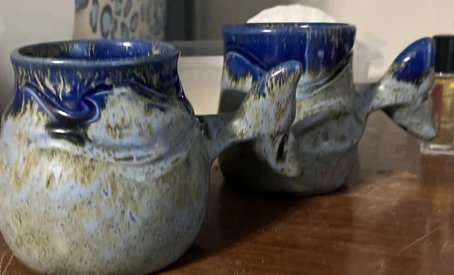 VTG Doug Wylie Pair Lot Of 2 Art Pottery Ocean Blue Whale Tail Handle Mugs Rare