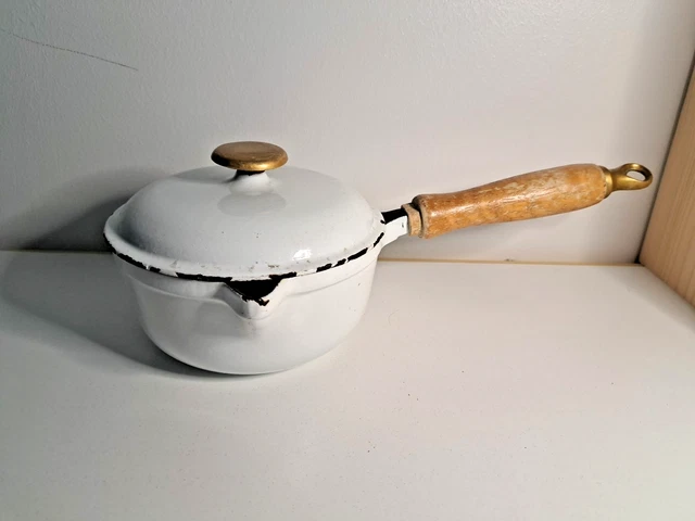 ANCIENNE CASSEROLE CUIVRE jaune EUR 10,00 - FR