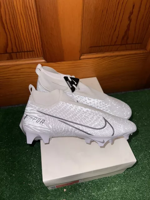 OBJ Rocks Louis Vuitton & Toy Story Cleats for Pro Bowl (Photos) –  BlackSportsOnline