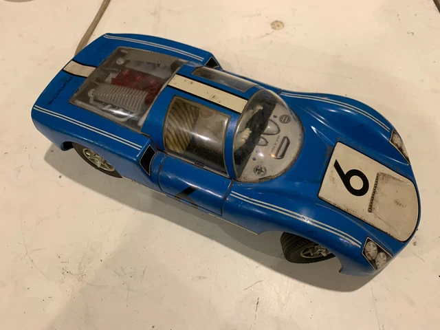 Lot Anciennes Porsche Carrera GT Joustra, Friction, 28 Cm, Réf 2137, Année 1969, Occasion