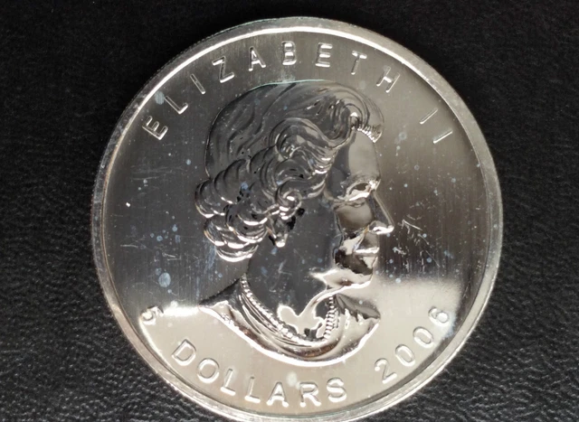 2006 Canada Maple Leaf 5 Dollars BU Silver Canadian Coin A2314