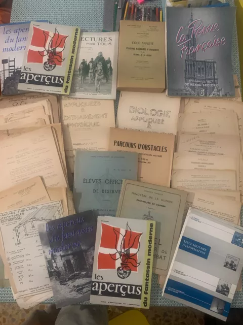 Gros Lot Document Militaire, Instruction, Revue, Livre