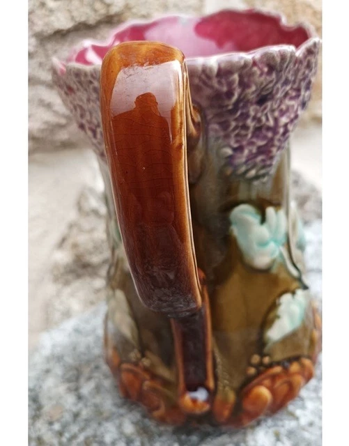 Pichet Barbotine ancien décor d'iris – Brocante La Vitrine