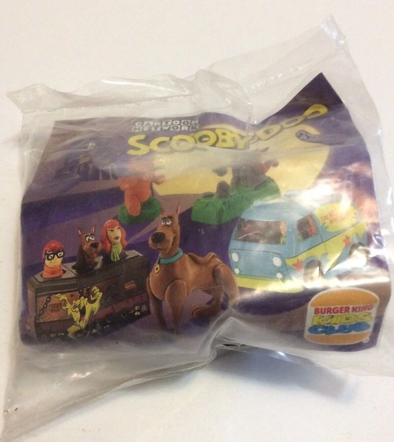 BURGER KING SCOOBYDOO Kids Club Toy Velma, Scooby Daphne Coffin Toy