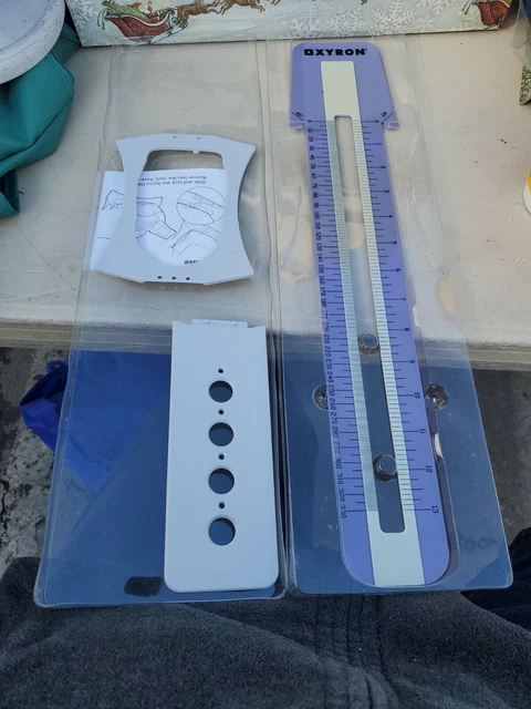 Design Runner Accessory Kit XYRON Straight Edge Brand new in box Design Runner Accessory Kit XYRON Straight Edge Brand new in box