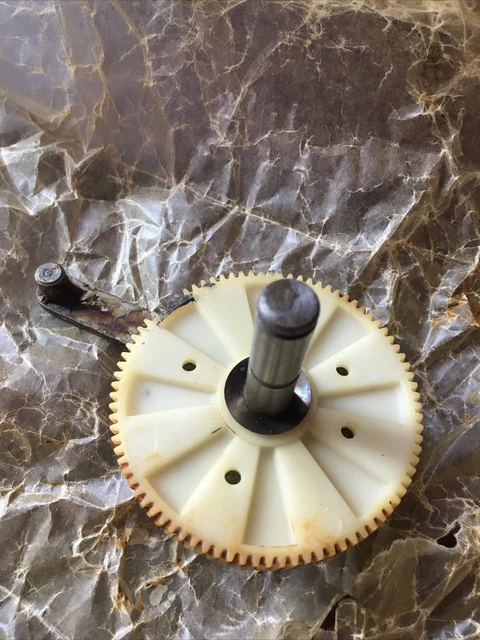 NEW NOS Lucas wiper gear assembly 54707142 Austin Healey 3000