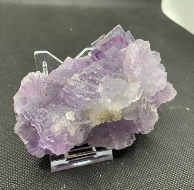 Minerali ** Fluorite - Chiuaua, Messico (N) 10cm x 7cm x 5cm.