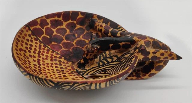 African Giraffe Drinking Wood Craved Decorative Bowl -Hand Painted 12cm diameter