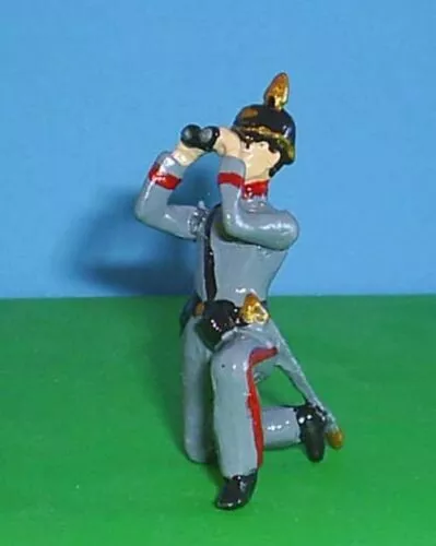 TOY SOLDIERS WORLD WAR 1 WWI GERMAN OFFICER WITH BINOCULARS 54mm