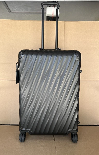 Tumi 19 Degree Aluminum Short Trip Case Black Aluminum 36864 $1395