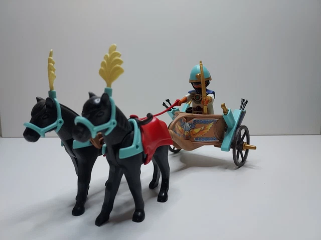 Boite pilulier en Argent - décor char égyptien et pharaon