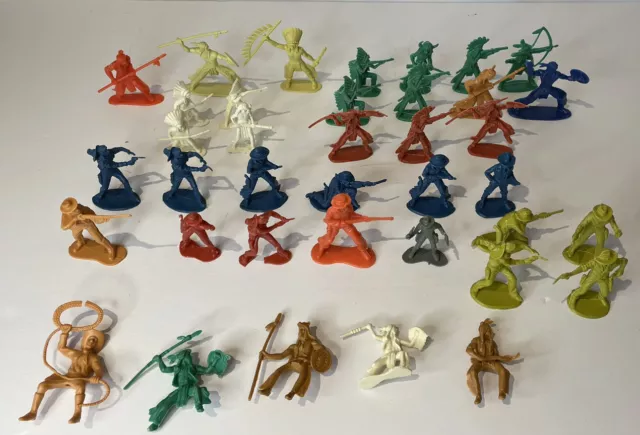 Lot of Vintage Plastic Cowboys and Indians/Native Americans Toy Figures