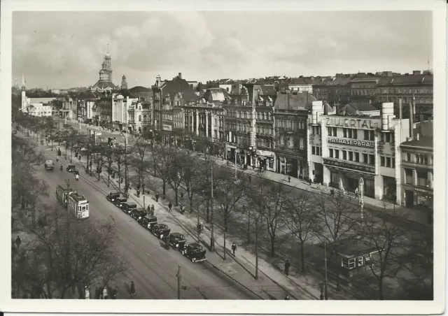 Hamburg St. Pauli 1937, gebr. sw AK m. Tram, Geschäften u. Personen. #2879