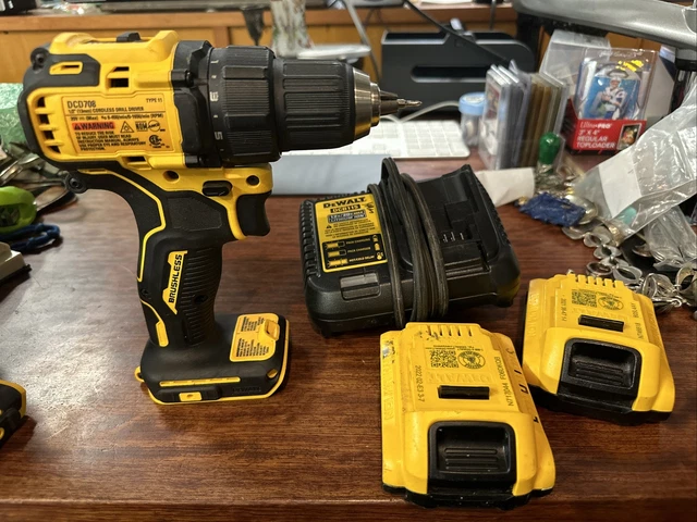 DeWALT 20V Atomic 1/2" Drill Driver Brushless Kit (2) Batteries DCD708C2 (OB ) DeWALT 20V Atomic 1/2" Drill Driver Brushless Kit (2) Batteries DCD708C2 (OB )