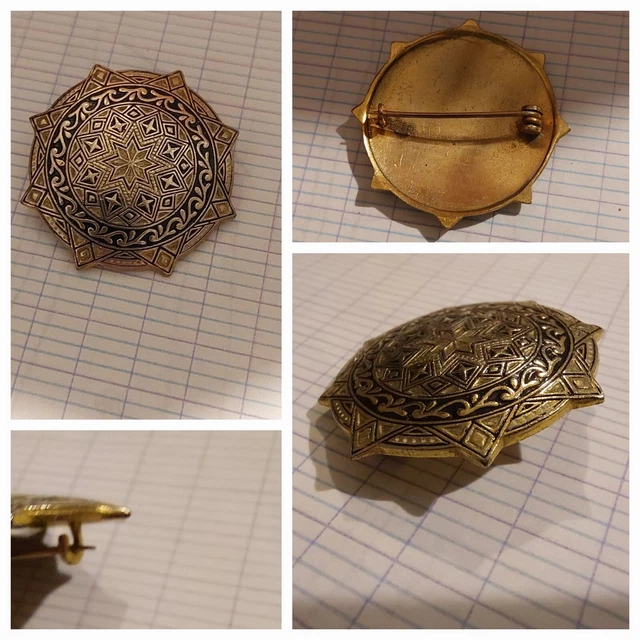 Broche Vintage Ronde Années 1925-1930 - Inclusions Roses Et Feuilles, Occasion