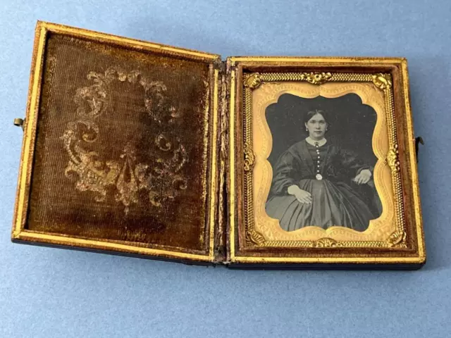 Antique Victorian Daguerreotype Ambrotype Affluent Young Woman / Lady C.1860