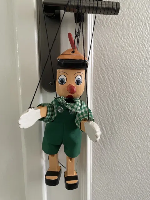 Figurine personnalisée peluche main Puppet Homme personnage Puppets - Chine  Marionnette et marionnette à main prix