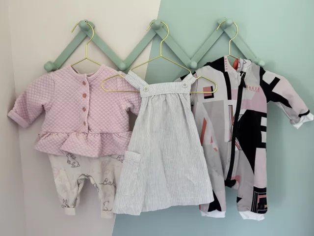Pacchetto vestiti firmati bambina - neonato - 2 x tute Ted Baker, 1 x mamas