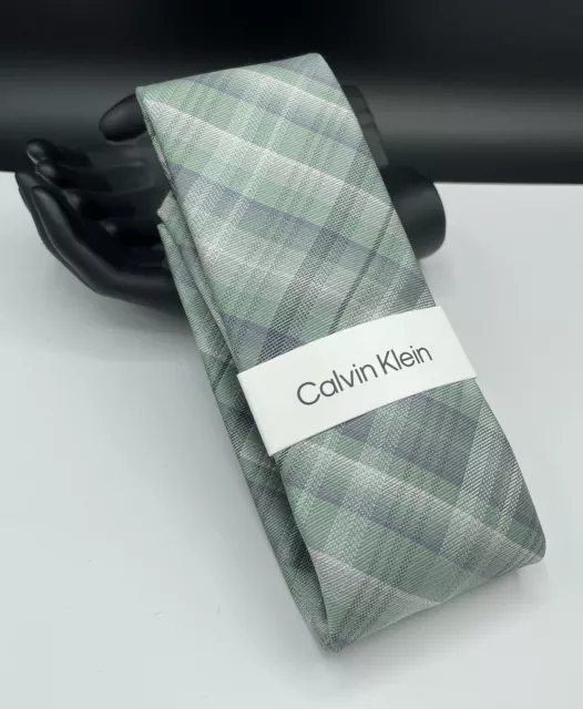 Calvin Klein Men's Silk Blend Tie ~ Green ~ Plaids & Checks ~ MSRP: $69.50