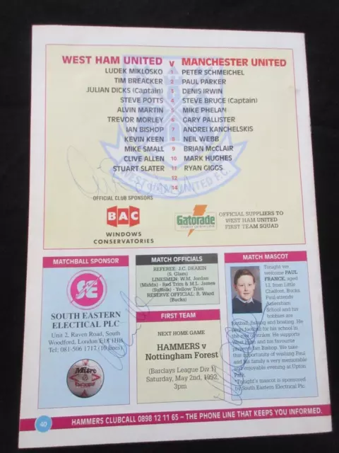 Hand Signed Sunderland V West Ham PROGRAMME 22/04/1992 : Signed x 3