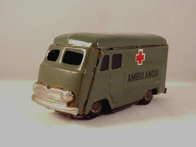 Jouet Ancien Voiture Ambulance Kombi Tôle Lithographiée - VEB DDR 1960/70 - Échelle 1/30