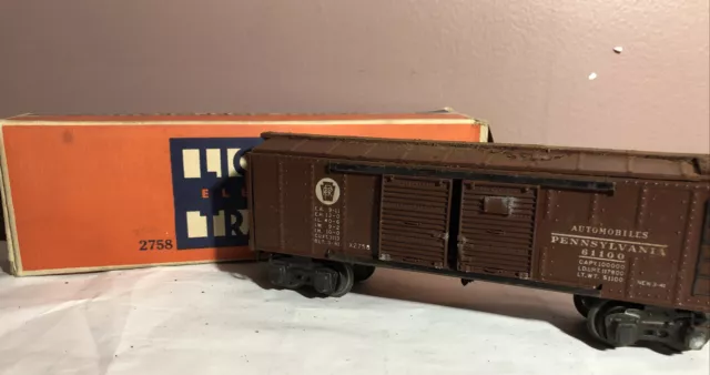 Lionel 2758 Brown Pennsylvania Boxcar from 1945 Flying Shoes REAL NICE