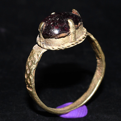 Genuine Ancient Roman Gold Ring with Precious Stone Intaglio Ca. 1st Century AD