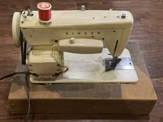 Vintage Singer Sewing Machine Model 237 BZB Zigzag Stitch