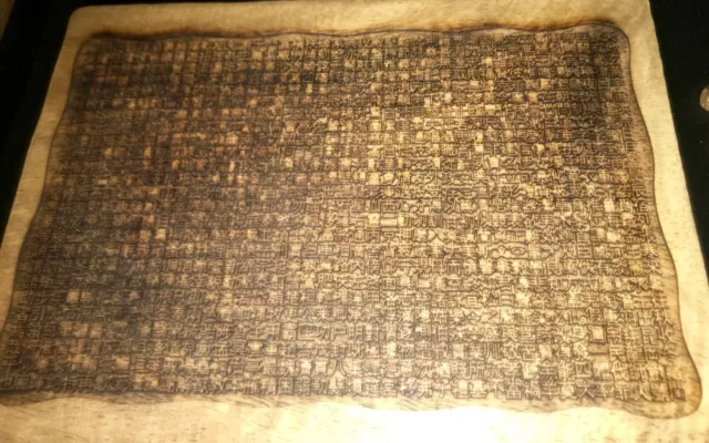 Cuadro caracteres chinos grabados sobre madera 3