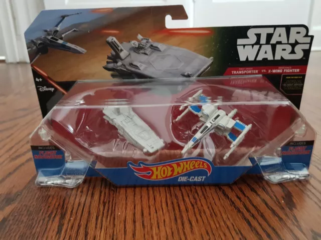 Star Wars Hot Wheels First Order Transporter Vs. Resistance X-Wing Fighter