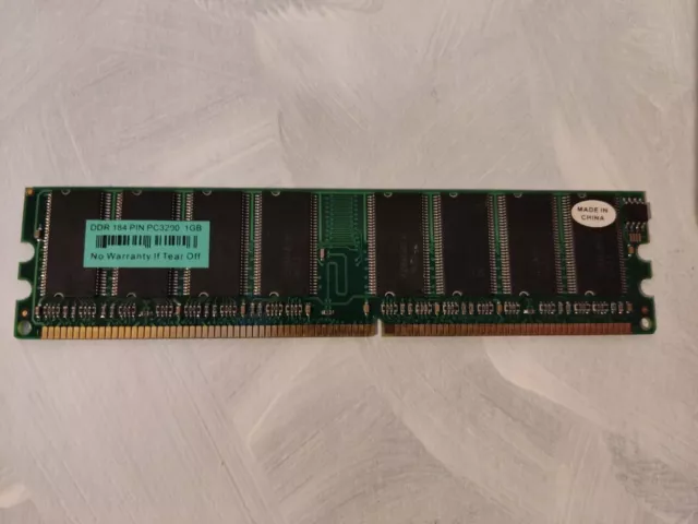 Barette mémoire PC fixe 1GB PC3200 DDR-400MHz 184-Pin DIMM D2864400OT R-271959