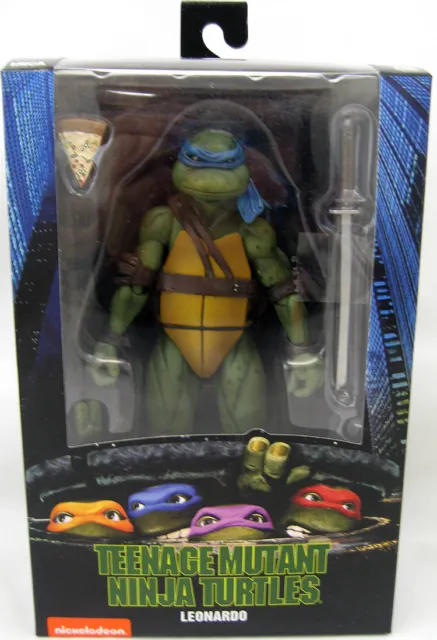 Teenage Mutant Ninja Turtles 6" Figure Exclusive - Leonardo 1990 Movie Version