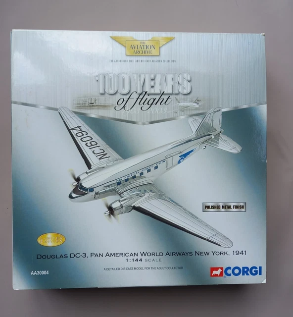 Corgi Aviation Archive 1/144 47102 Douglas DC3 American Airlines