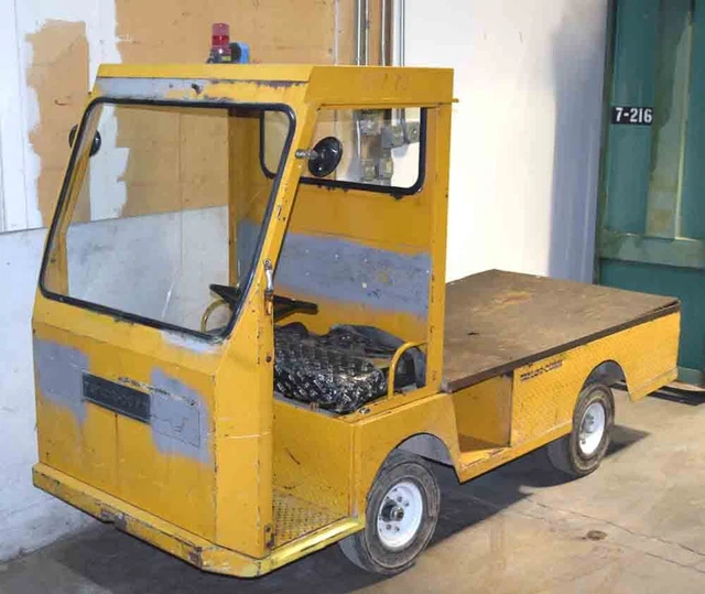Taylor-Dunn B2-10 Electric 36V Utility Vehicle 2400# In/Out Batt-Charger 2-Pass