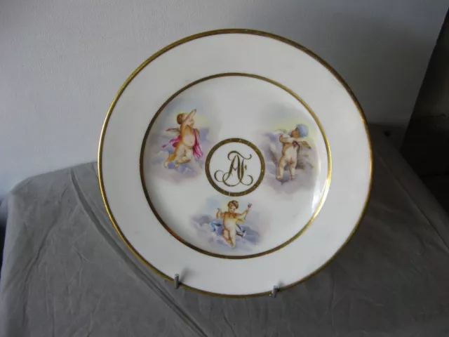 Ancienne assiette en porcelaine Manufacture Impériale de Sèvres signée LD