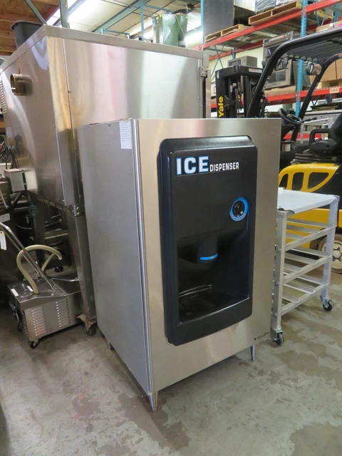 Hoshizaki DB-200H Hotel Ice Dispenser - 200 lb. 115V
