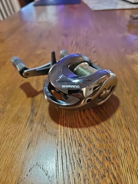 Shimano Callisto CSO-100 Baitcaster Reel.