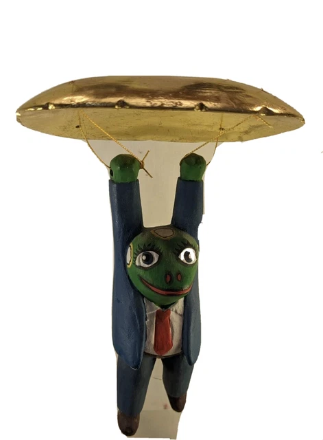 Parachuting Frog  Vintage Wooden  Hand Carved and Painted Indonesia