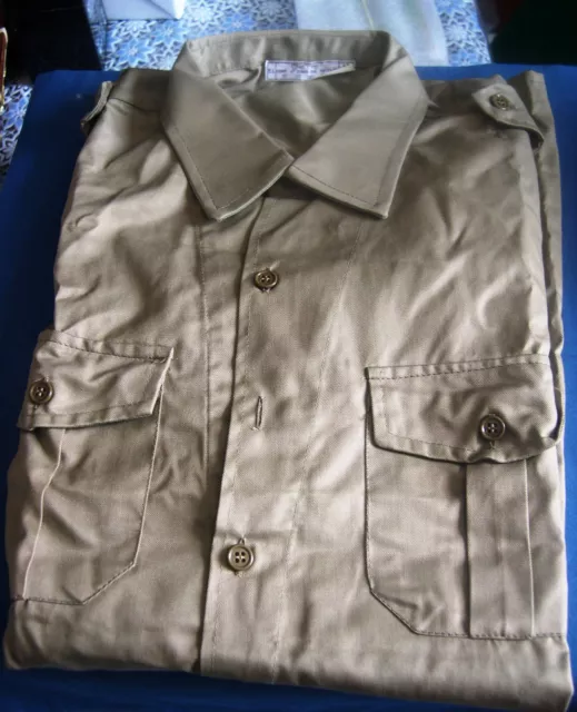 Camicie militari deals
