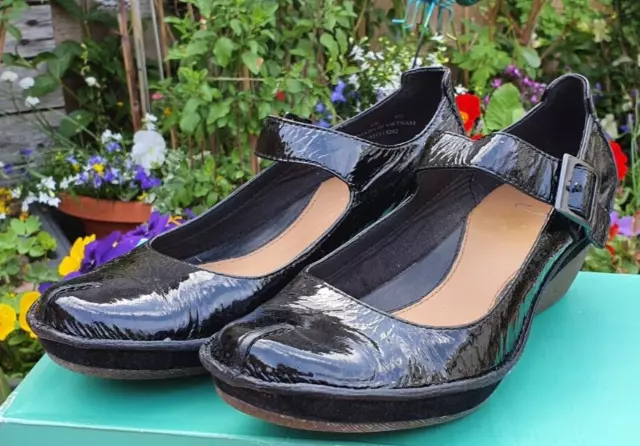 Clarks sales coral fizz
