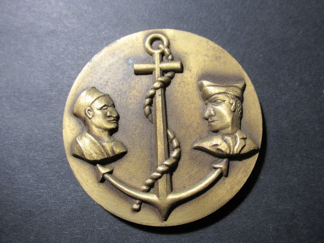 A11) Belle médaille en bronze des troupes de MARINE french medal