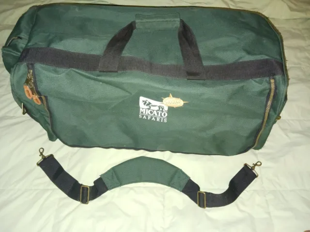 Rare Micato Safari's Green Large Rolling Duffel Bag With Strap