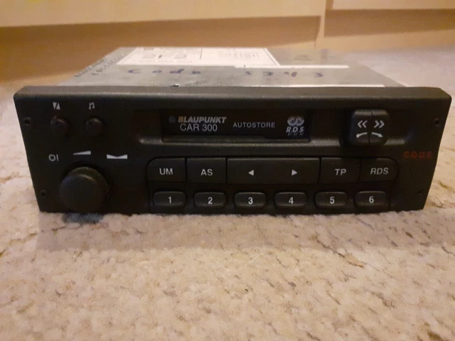 Opel Astra Radio Code Blaupunkt Car 300 AUTORADIO BLAUPUNKT CAR 300 (D) mit Code aus OPEL ASTRA EUR 28,00
