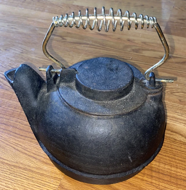 Heavy Chinese Cast Iron Primitive Tea Kettle / Tea Pot Rustic Vintage