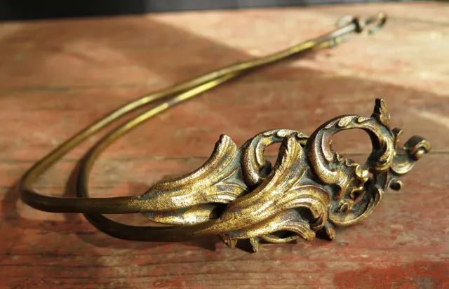 A PAIR of SMALL19th CENTURY ROCOCO REVIVAL GILT BRASS PENDANT HANGING HOOKS