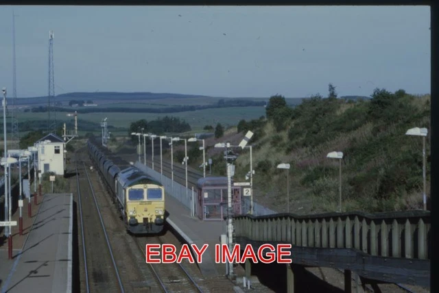 ORIGINAL 35MM SLIDE CLASS 66 LOCO NO 66564 AT NEW CUMMOCK 8/08 £3.50 ...