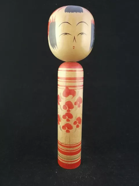 Signed Kokeshi with flowers and slim body - Japanese Wooden Doll - ca. 20 cm