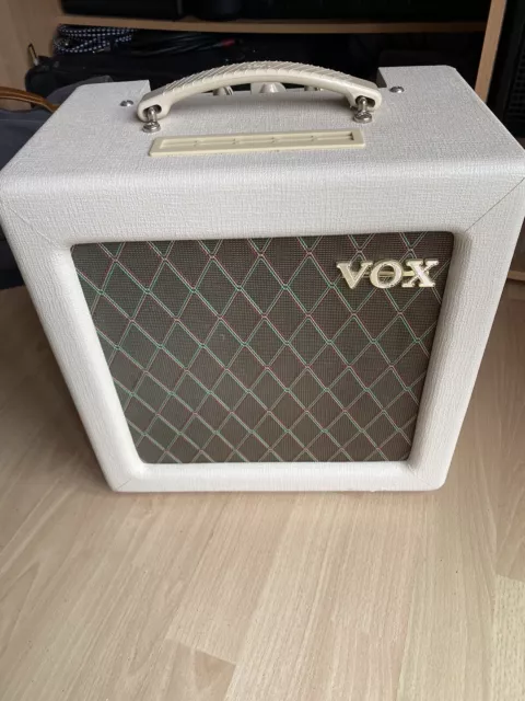 Vox Ac4Tv Tube Guitar Combo Amplifier 4 Watt