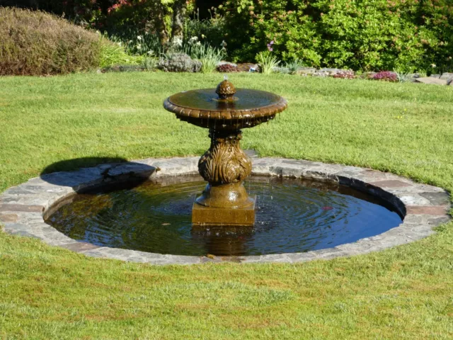 Decorative Cast Stone Single Bowl Fountains from Acanthus