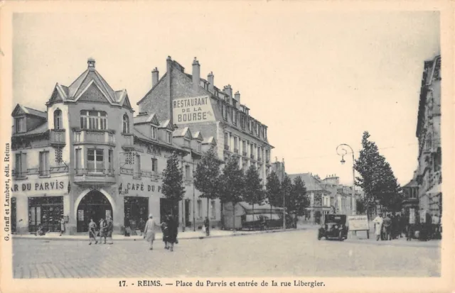 Dep 51 Reims Place Du Parvis En Entree De La Rue Libergier